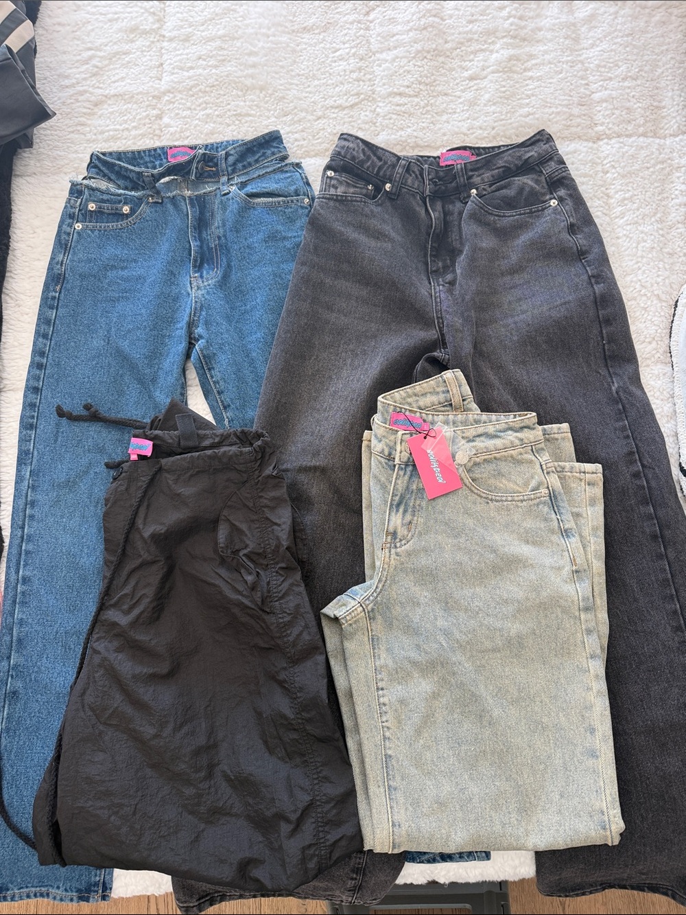 Edikted Women's Wide Leg & Flare Jeans in Blue, Black & Light Wash
